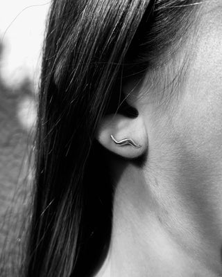 Morphus Stud Earrings - 9 kt gold