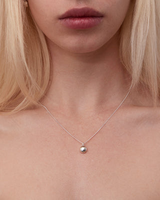 Bobble Necklace Silver (diamond options)