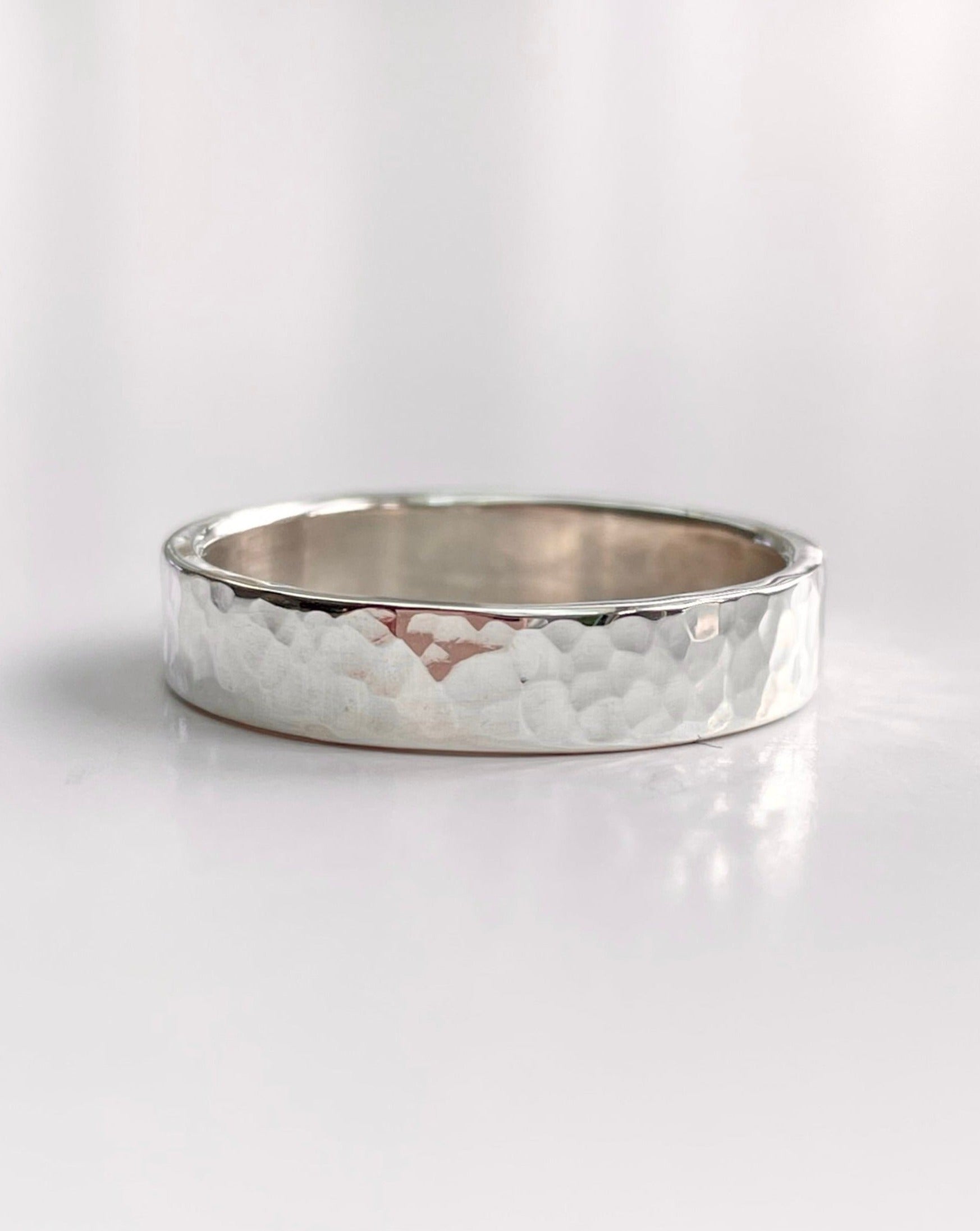 Jane Eppstein Jewellery Hammered Wedding Ring