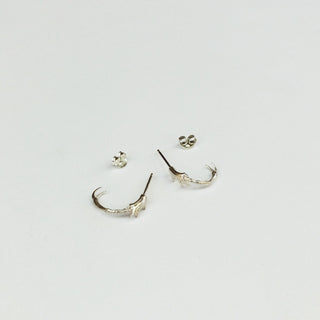 Insect leg hoop earrings (silver) SOLD OUT