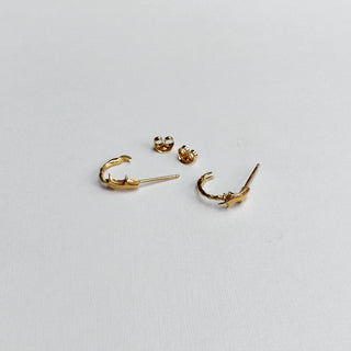 Insect leg hoop earrings (gold plated)